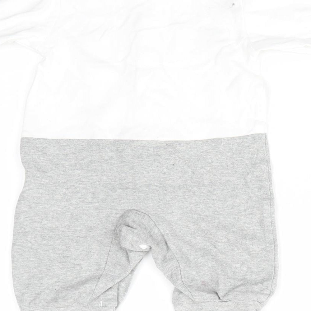 ShenZhen YEY Garment Ltd Boys White Cotton Romper One-Piece Size 0-3 Months Snap - Faux Dickie Bow Tie & Shirt with braces