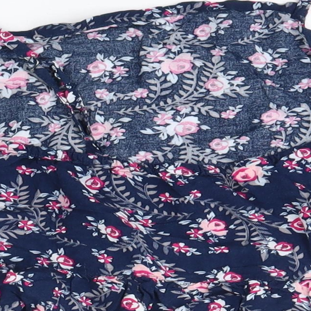 Brand and care label for Primark women’s blue floral viscose top pyjama top, size M