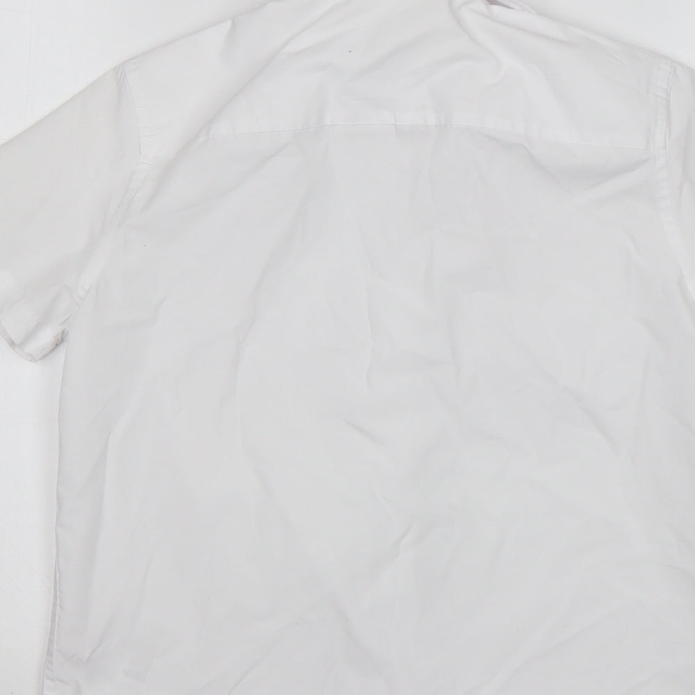 Brand and care label for F&F boys’ white polyester basic button-up, size 9-10, years collared