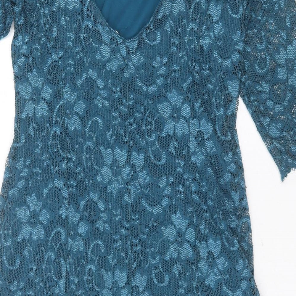 Brand and care label for New Look women’s blue floral polyamide shift, size UK 12, round neck