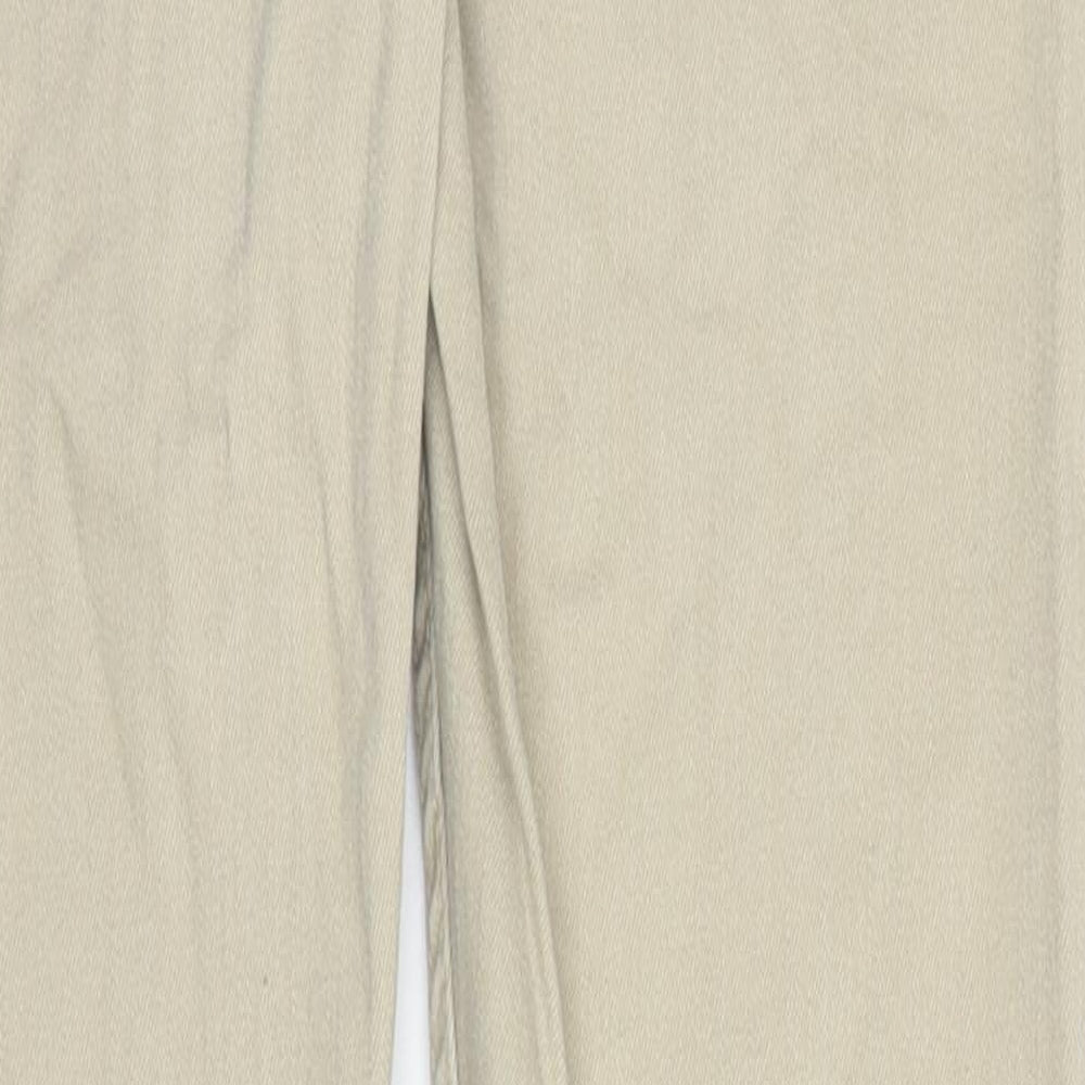 Brand and care label for Primark women’s beige cotton skinny jeans, size UK 26, in, 27-inch leg regular zip