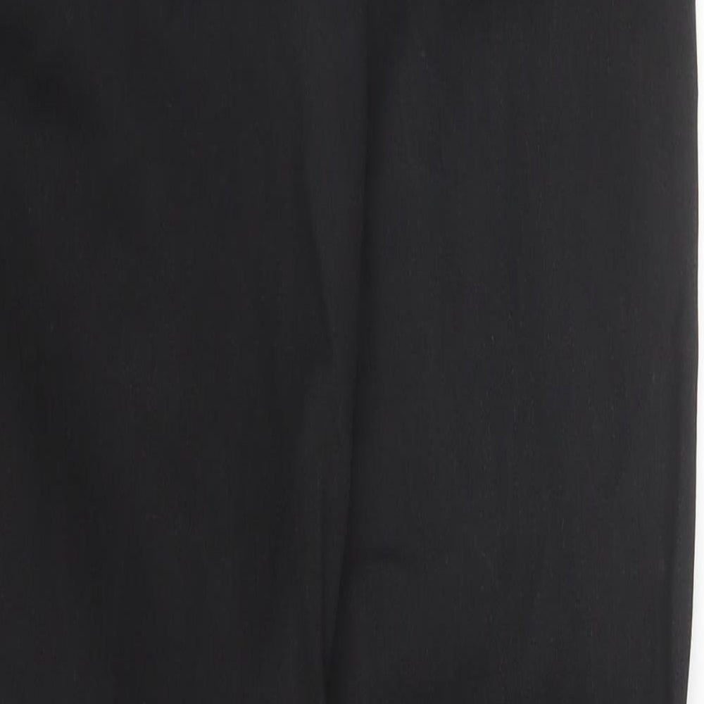 Brand and care label for Topshop women’s black cotton skinny jeans, size UK 28, in, 29-inch leg regular zip