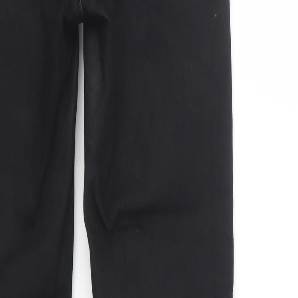 Brand and care label for New Look women’s black cotton jegging jeans, size UK 6, 29-inch leg regular button