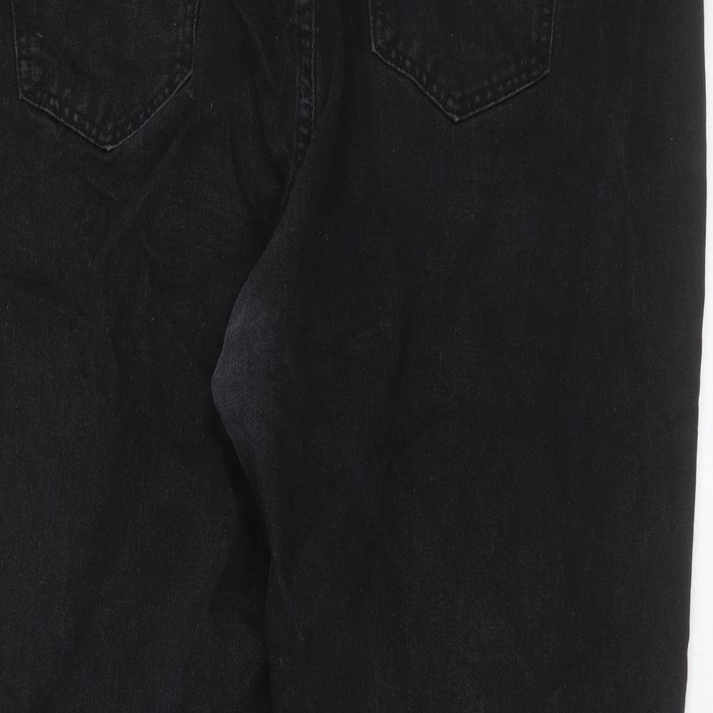 Brand and care label for SHEIN women’s grey cotton mom jeans, size 4XL, 26-inch leg regular zip
