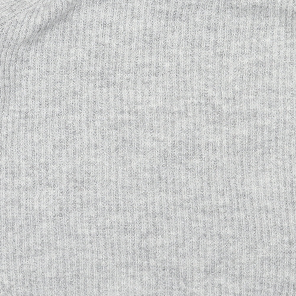 Brand and care label for Primark women’s grey acrylic pullover sweatshirt, size M, pullover