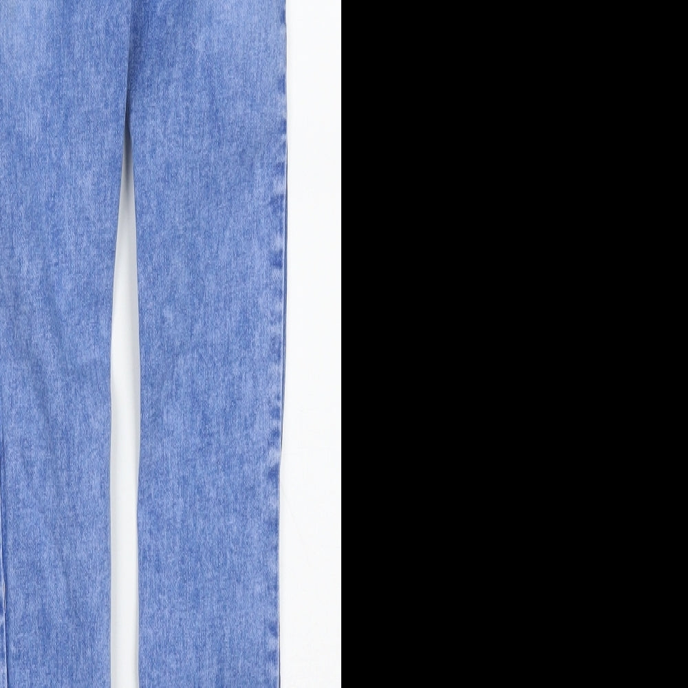 Brand and care label for New Look women’s blue cotton skinny jeans, size UK 6, 30-inch leg regular button
