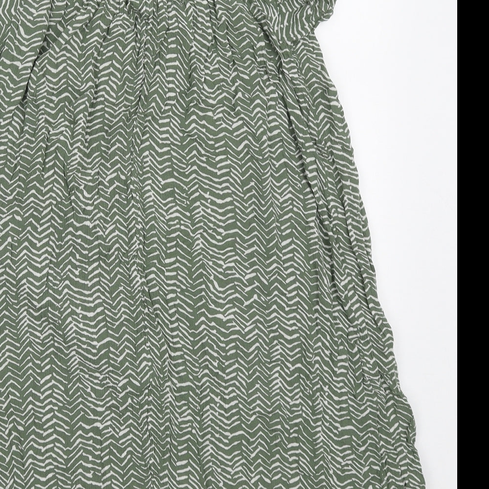 Primark Womens Green Geometric Viscose Basic Blouse Size 8 Off the Shoulder