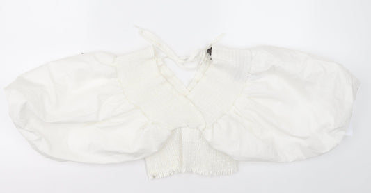Additional front view of QED London women’s white cotton cropped blouse, size S, v-neck
