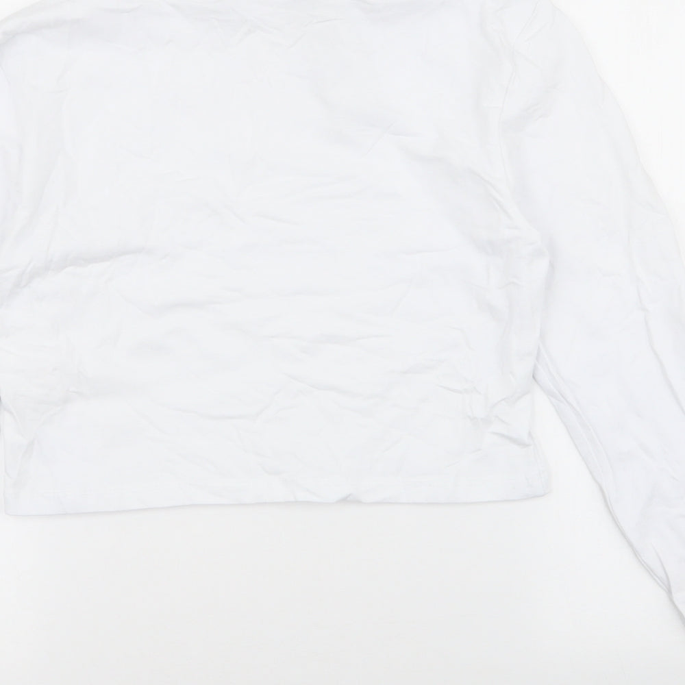 Brand and care label for Boohoo women’s white cotton cropped t-shirt, size UK 16, high neck