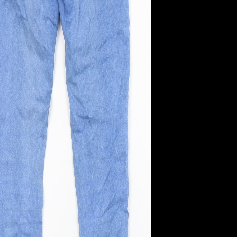 Brand and care label for New Look women’s blue cotton skinny jeans, size UK 6, 28-inch leg regular
