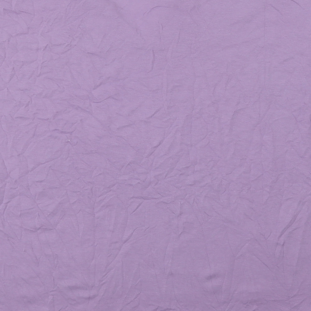 Brand and care label for EWM women’s purple cotton basic polo, size M, v-neck