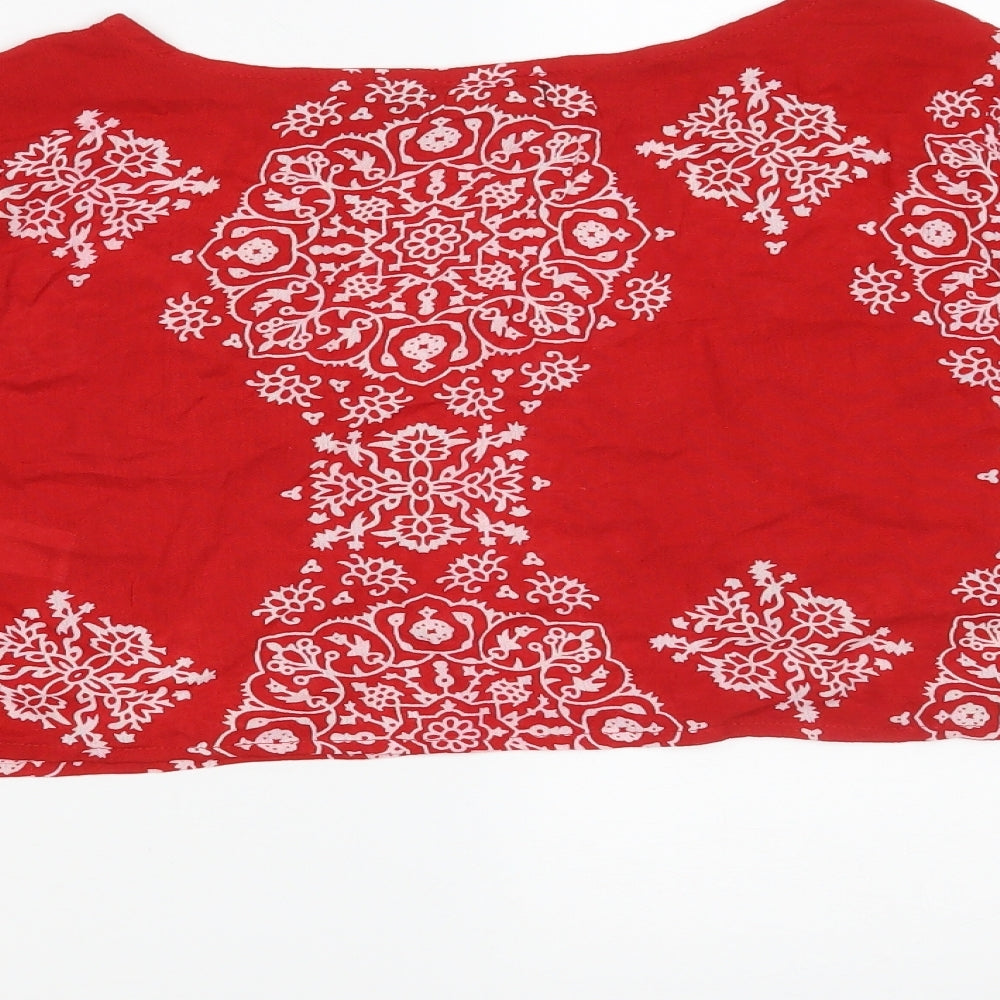 Boohoo Womens Red Floral Viscose Cropped Blouse Size 6 Round Neck