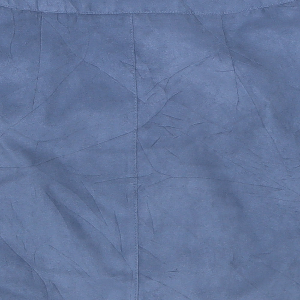 Brand and care label for H&M women’s blue polyester a-line skirt, size UK 8, zip