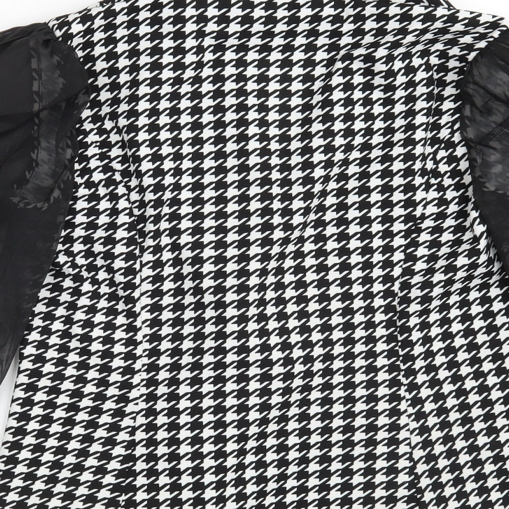 Brand and care label for SHEIN women’s black houndstooth jacket blazer, size M, button