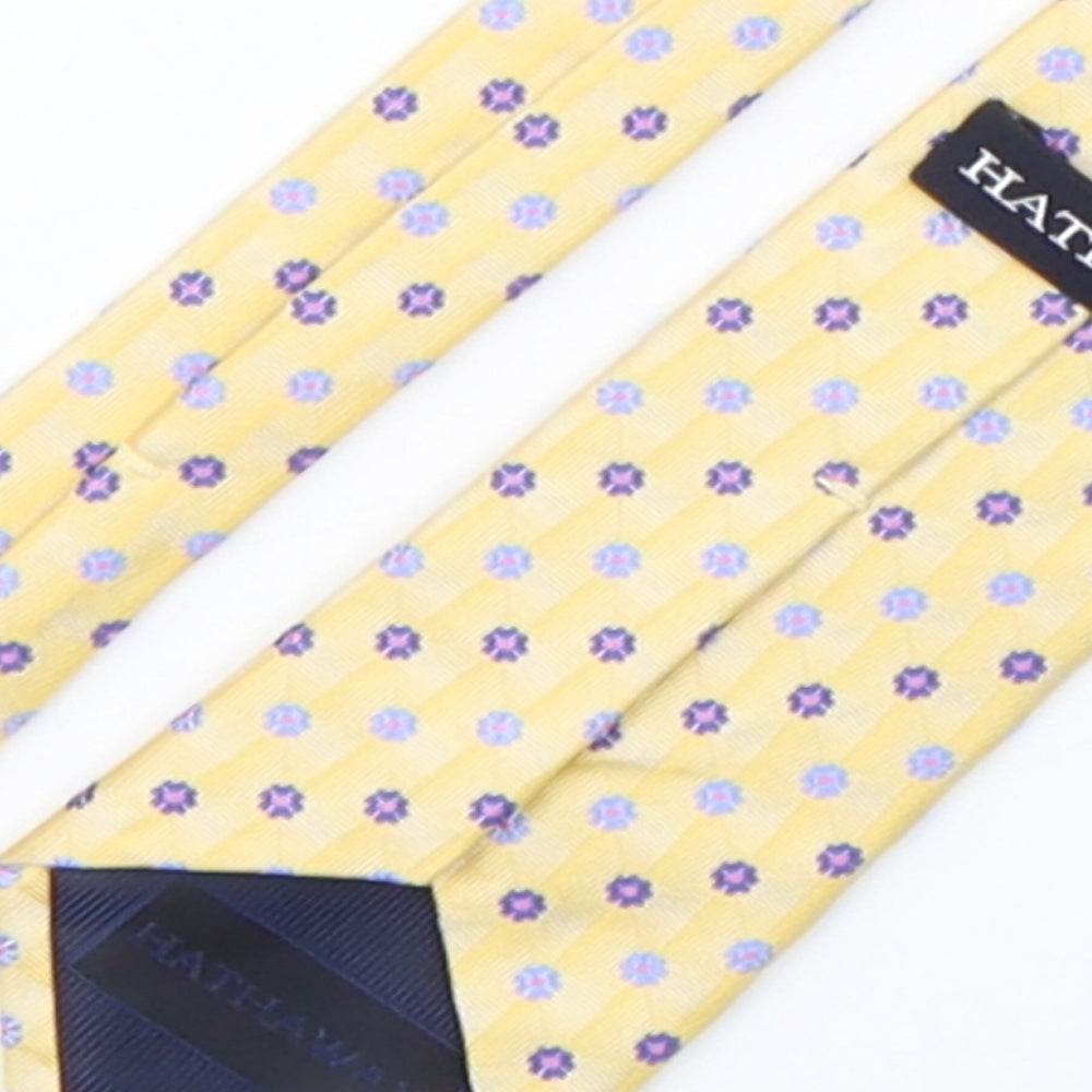 Hathaway Mens Multicoloured Floral Silk Pointed Tie One Size
