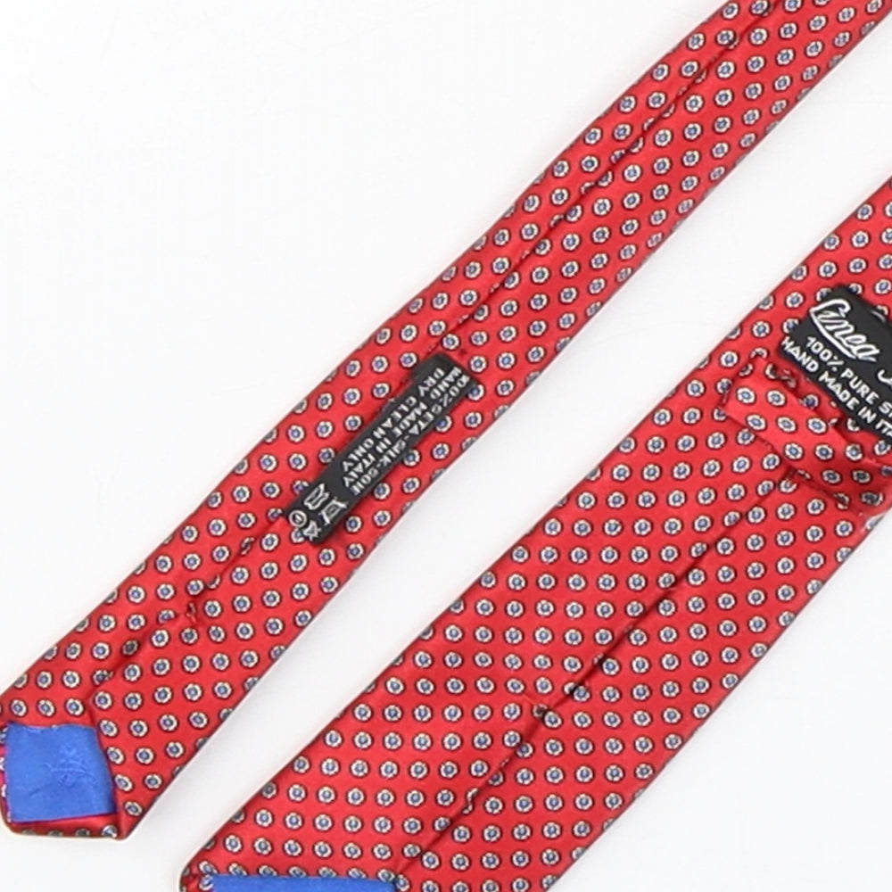 Brand and care label for Cameo Rose Cameo Studio men’s red polka dot silk pointed tie one size