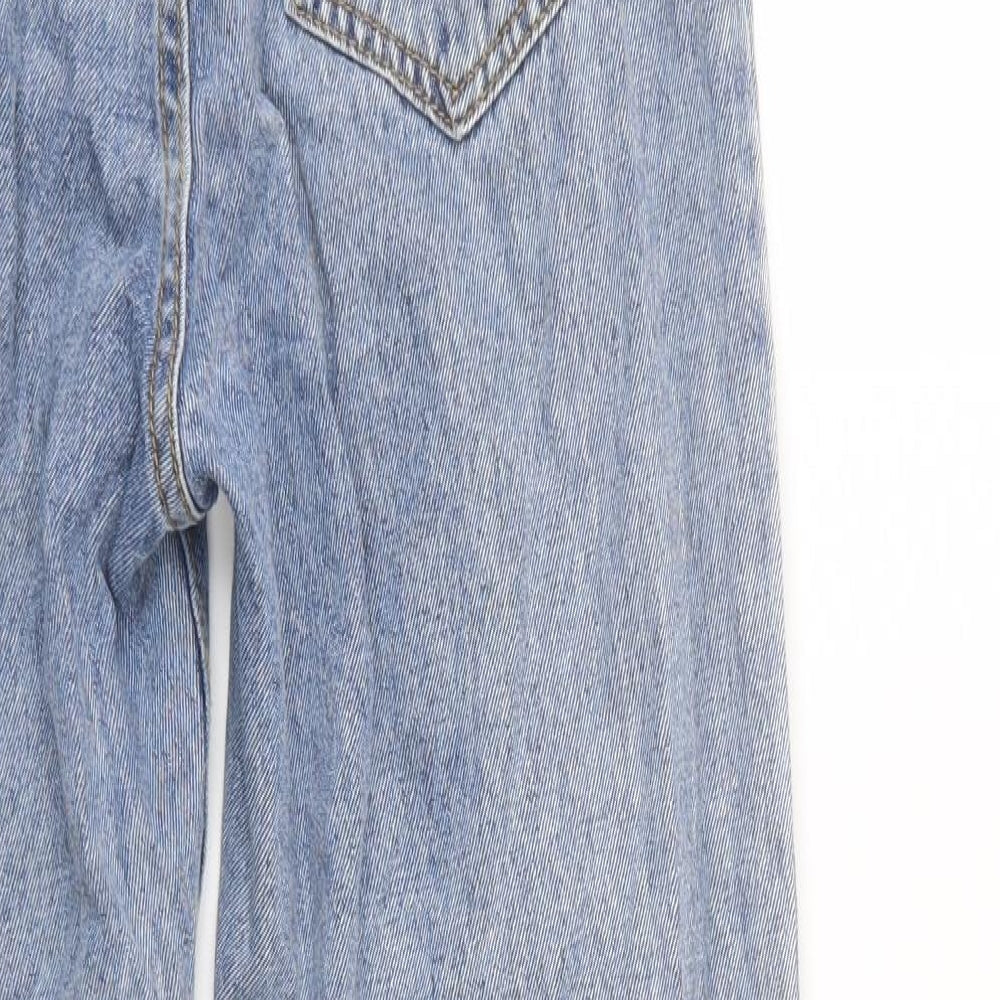 Brand and care label for SHEIN women’s blue camel boyfriend jeans, size XS, 31-inch leg regular button