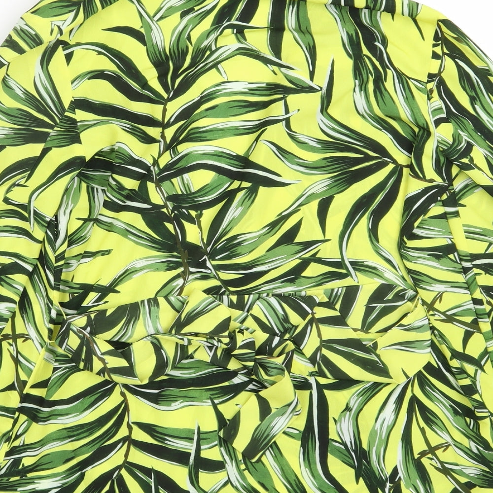 Brand and care label for Stradivarius women’s yellow floral polyester jacket dress, size M, v-neck