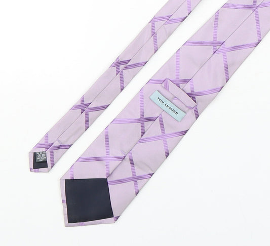 Tom English  Mens Pink Plaids & Checks Silk Pointed Tie One Size