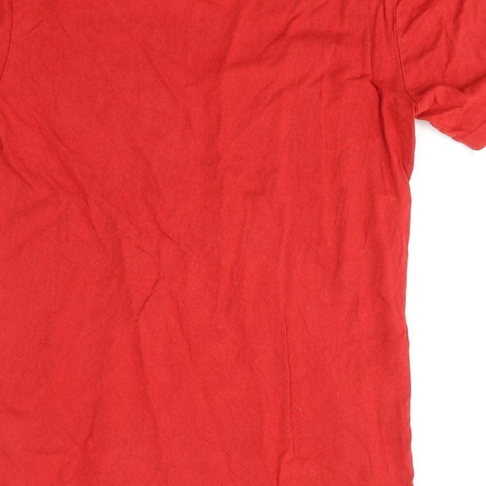 Brand and care label for Liverpool FC men’s red cotton t-shirt, size S, v-neck - 1892