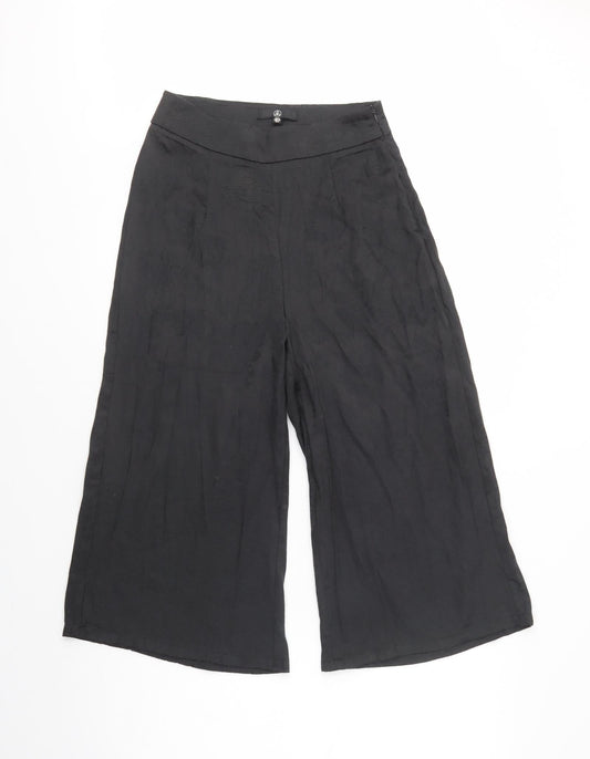 Womens UK Size 8 Missguided Regular Fit Cropped Black Trousers
