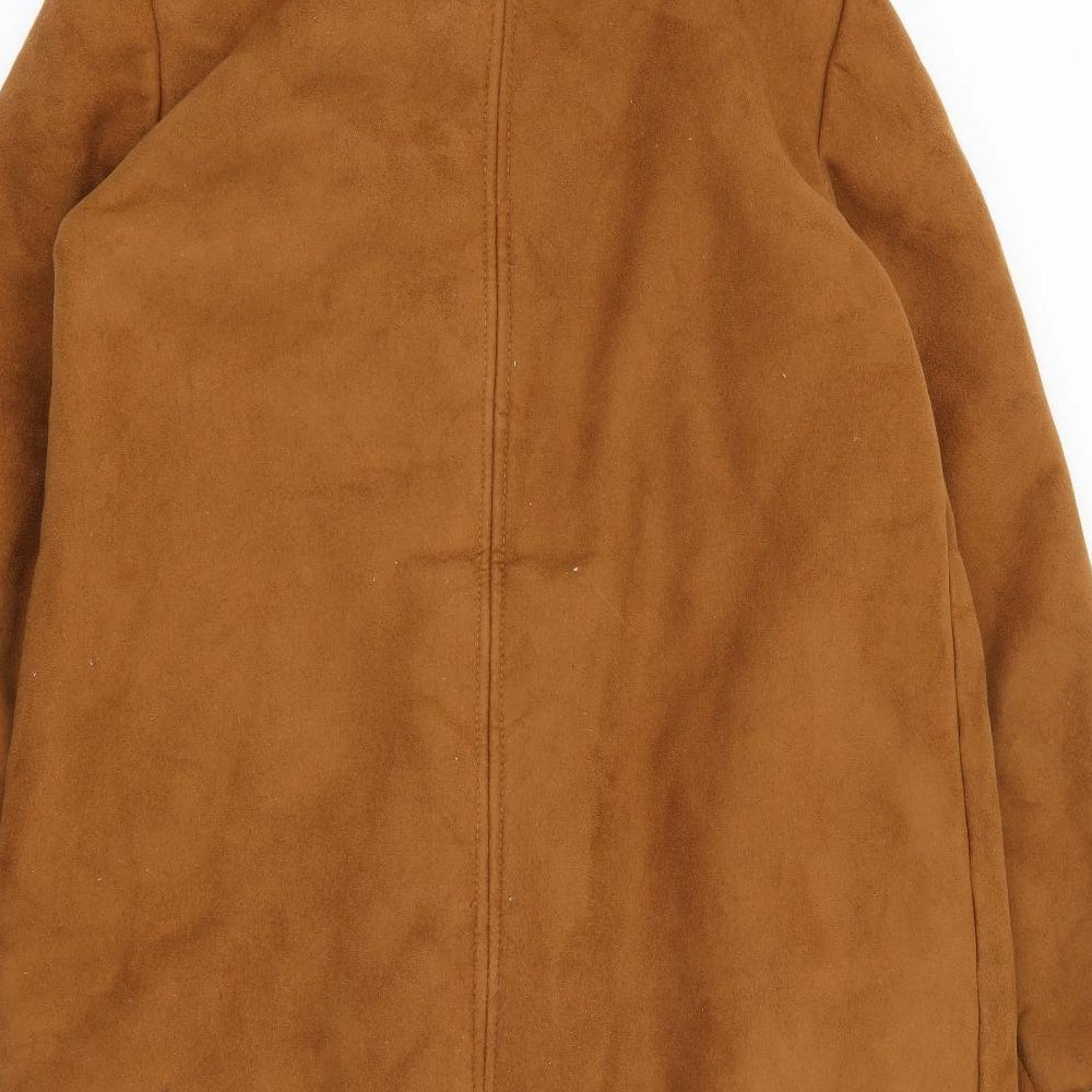 Brand and care label for Pull&Bear women’s brown jacket, size M, snap