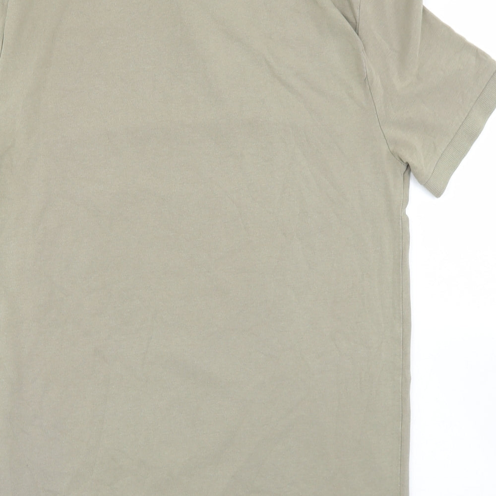Brand and care label for ASOS men’s green cotton polo, size M, collared button