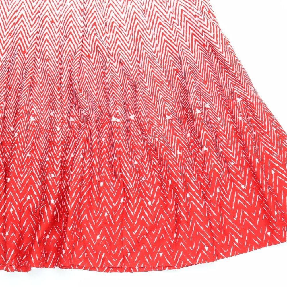 Womens UK Size 30 in Preworn Pleated Skirt