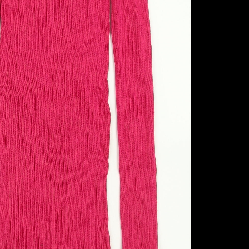 Brand and care label for In the Style women’s pink acrylic jumper dress, size UK 6, off the shoulder pullover