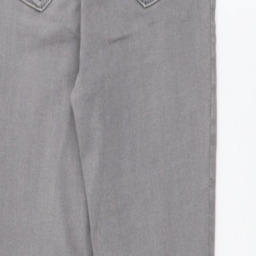 Brand and care label for New Look women’s grey cotton skinny jeans, size UK 10, 27-inch leg regular