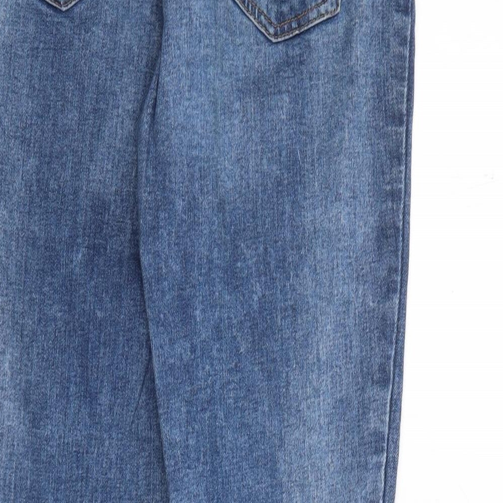 Brand and care label for New Look women’s blue cotton skinny jeans, size UK 8, 26-inch leg regular