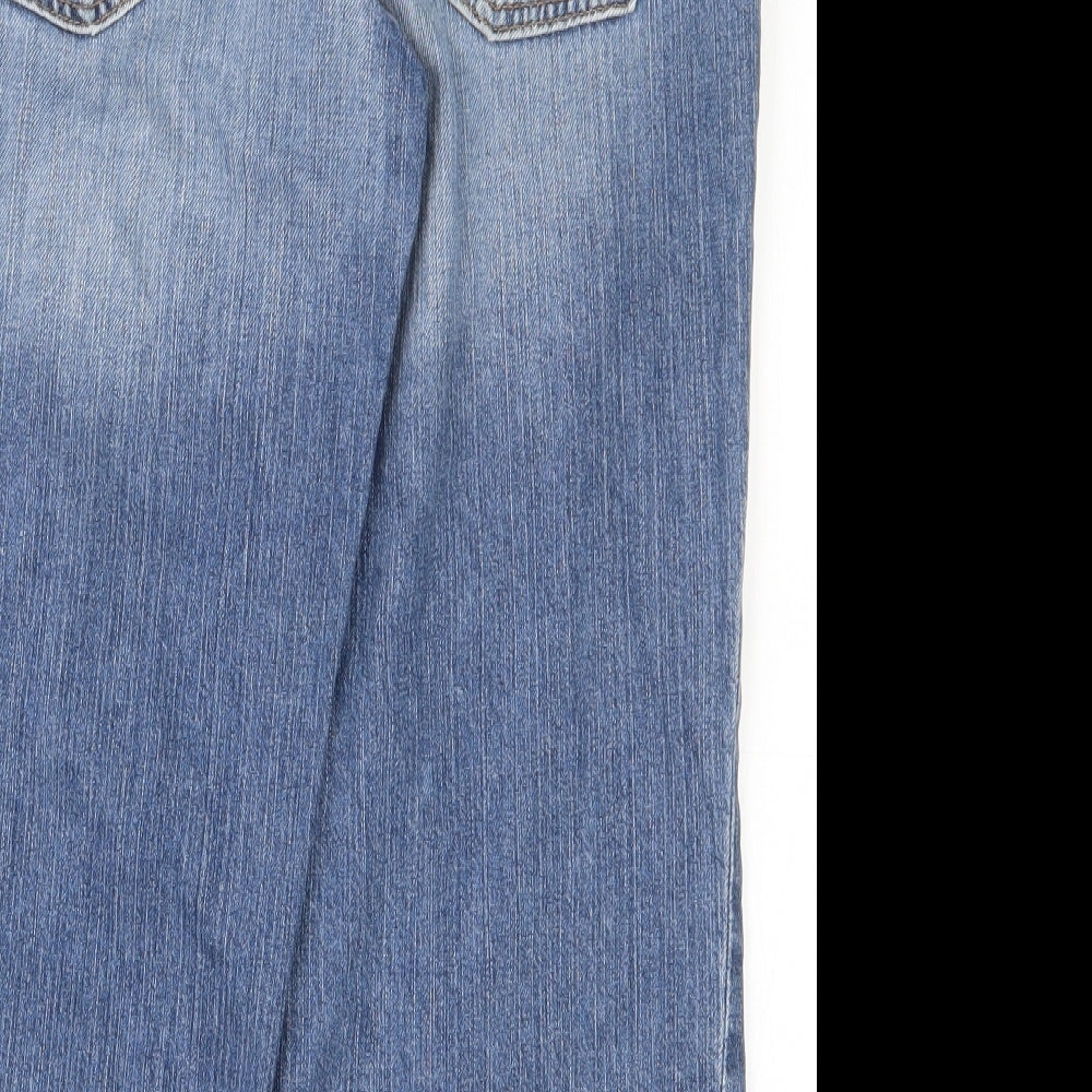 Brand and care label for Gap women’s blue cotton straight jeans, size UK 6, 20.5-inch leg regular zip
