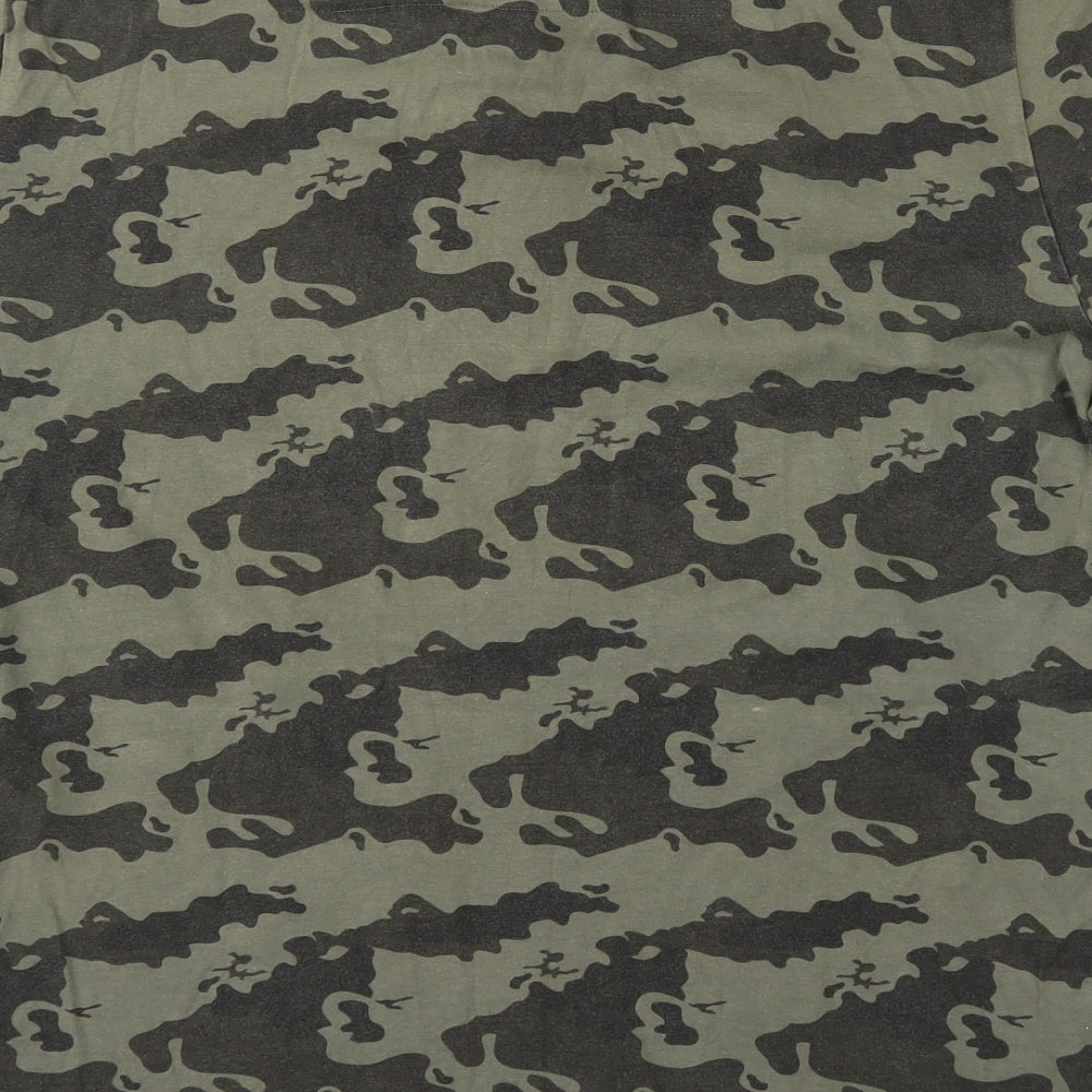 Broken Standard Mens Green Camouflage Polyester Polo Size 2XL Collared Button