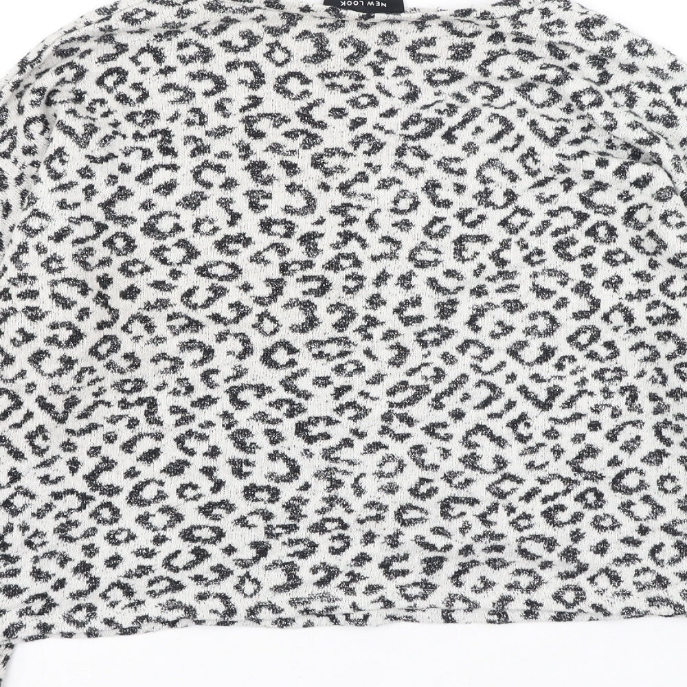 Brand and care label for New Look women’s beige animal print polyester pullover sweatshirt, size M