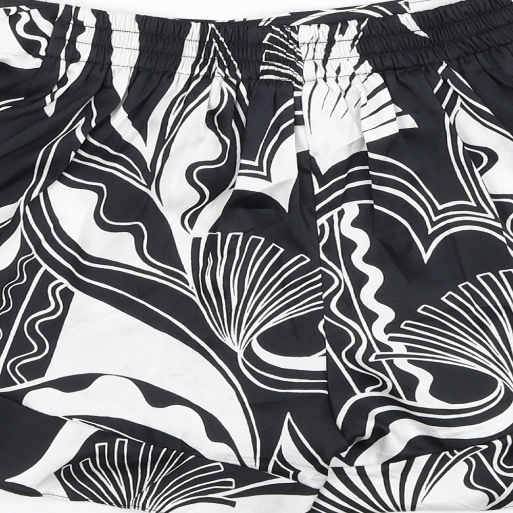 River Island Womens Black Geometric Polyester Bermuda Shorts Size S L3 in Regular