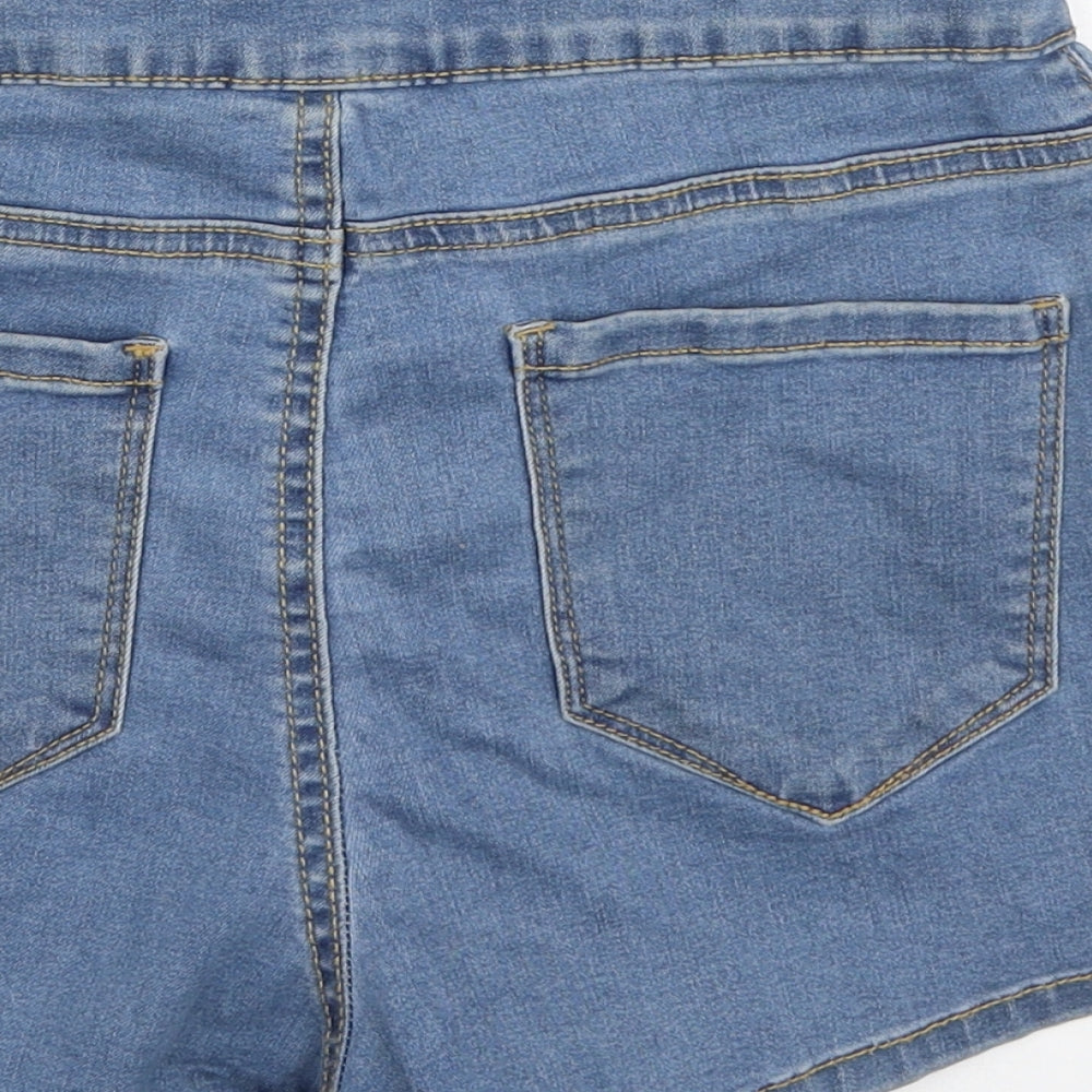 Brand and care label for Denim & Co. women’s blue cotton hot pants shorts, size UK 8, 4-inch leg regular