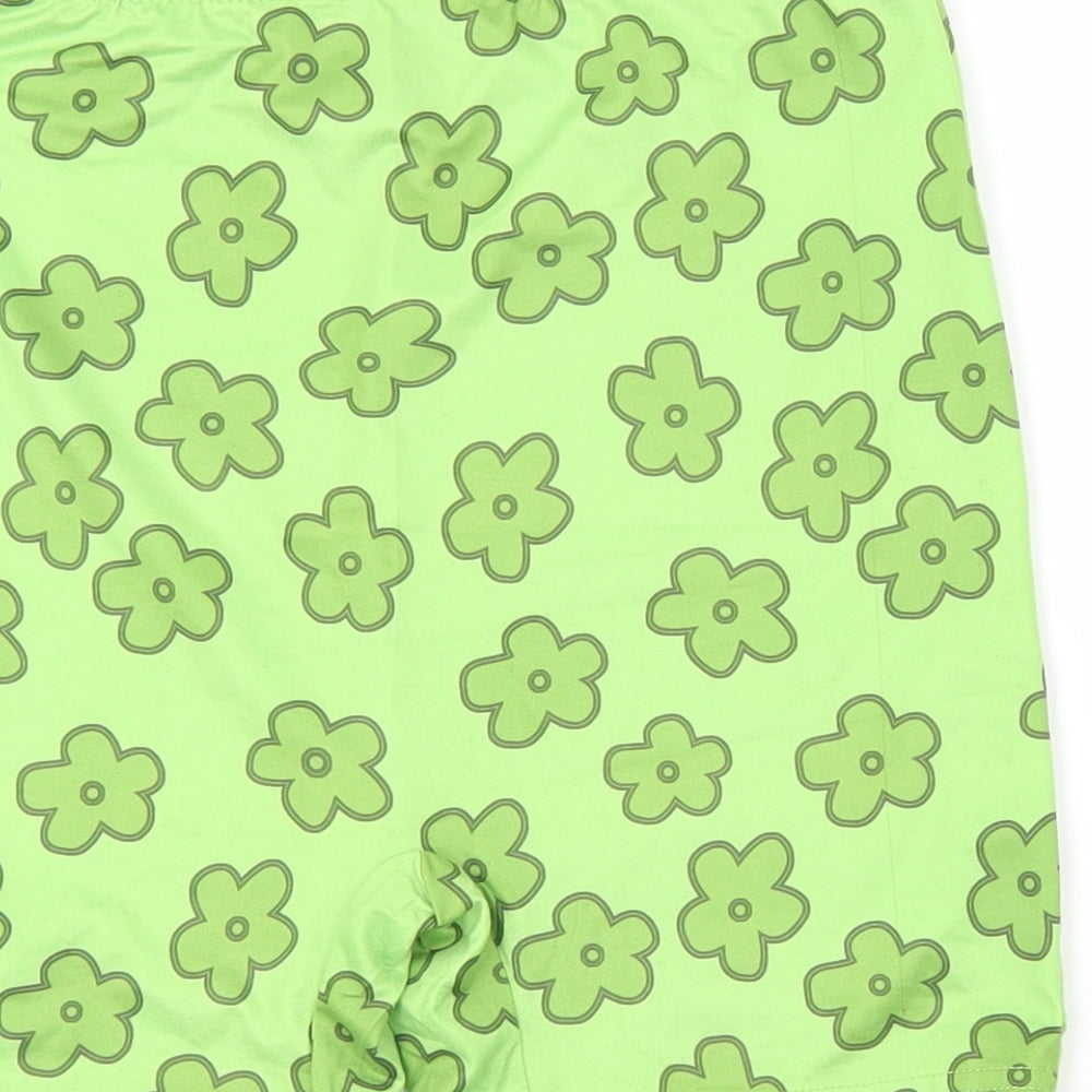 SheIn Womens Green Floral Polyester Compression Shorts Size S L3 in Regular