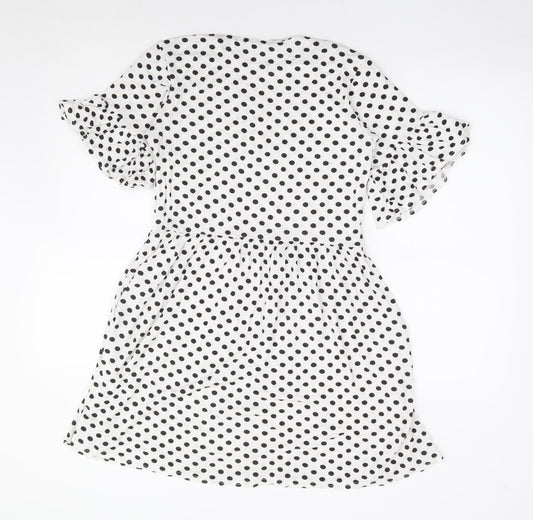 Boohoo Womens White Polka Dot Viscose Fit & Flare Size 6 Round Neck Pullover