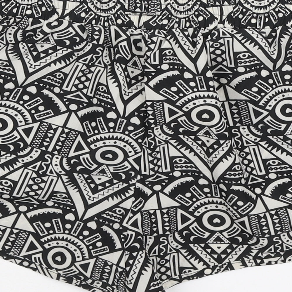 New Look Girls Black Geometric Polyester Sweat Shorts Size S L3 in Regular Drawstring