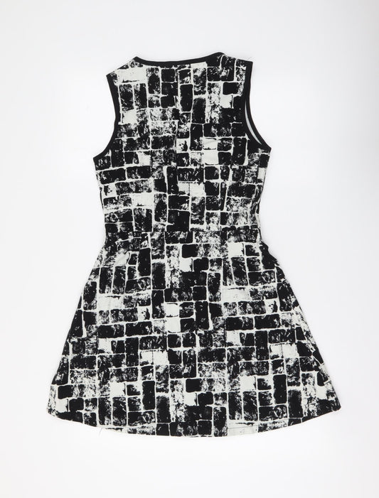 Fashion Union Womens Black Geometric Cotton A-Line Size 10 V-Neck Zip
