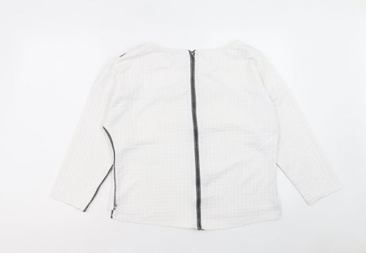 Womens UK Size 8 voyelles White Basic T-Shirt