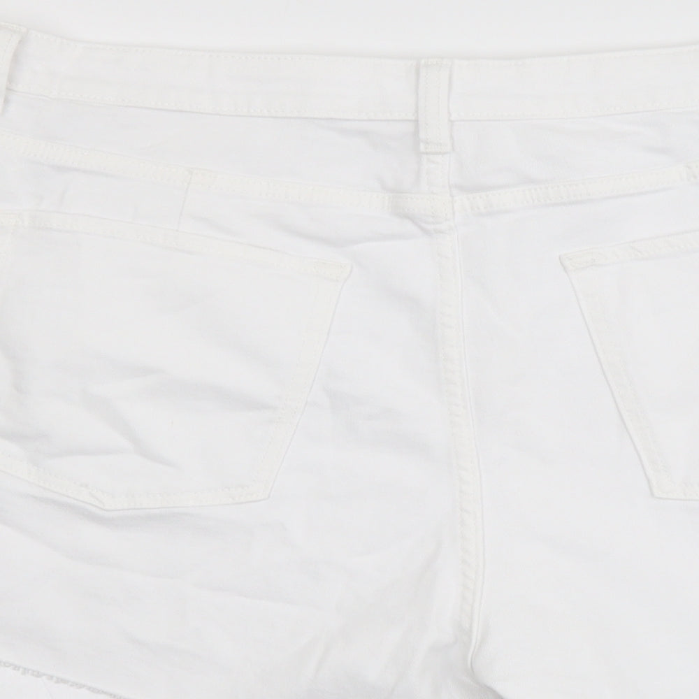 Marks and Spencer Womens White Cotton Mom Shorts Size 22 L4 in Regular Button