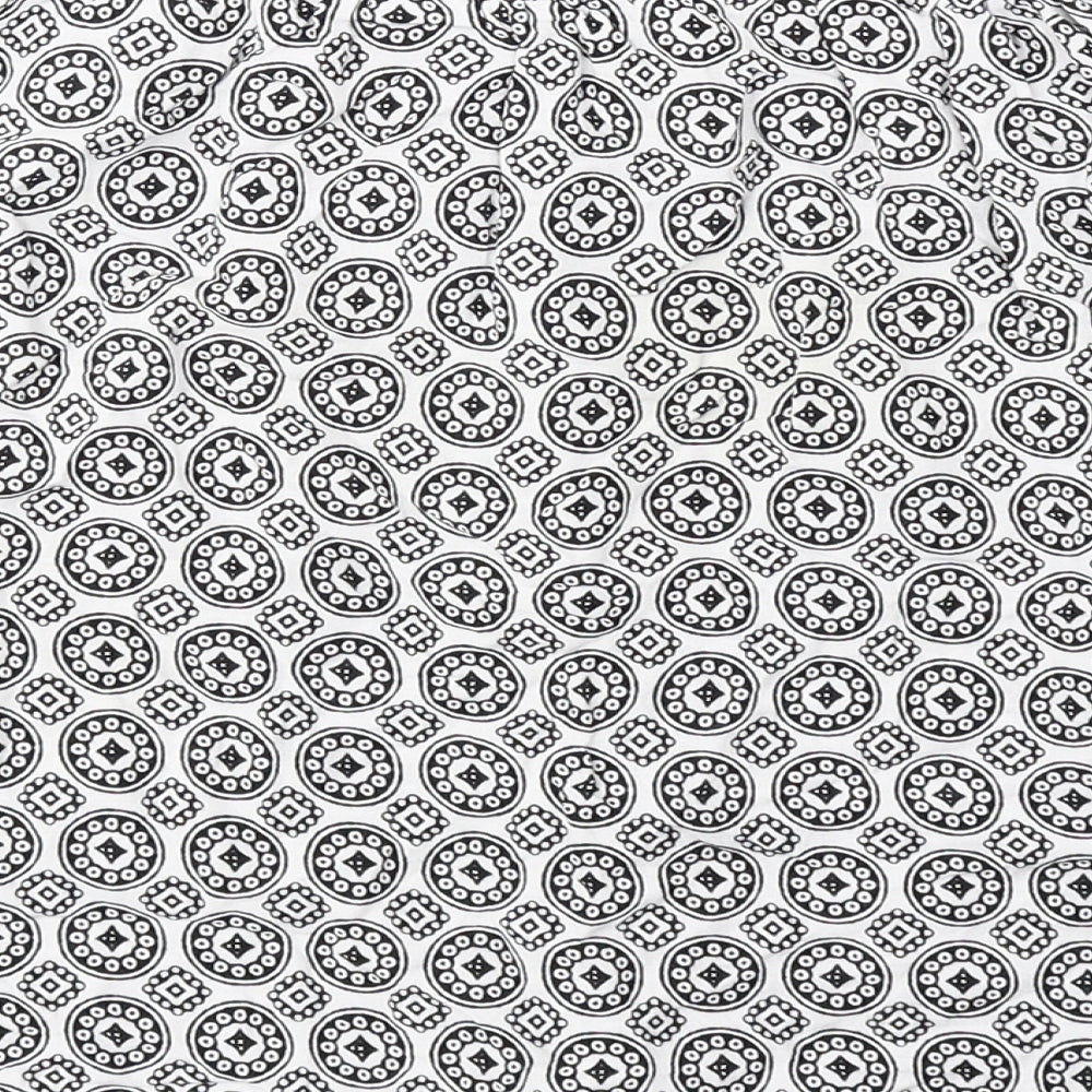 Atmosphere Womens White Geometric Viscose Mini Skirt Size 8 Button