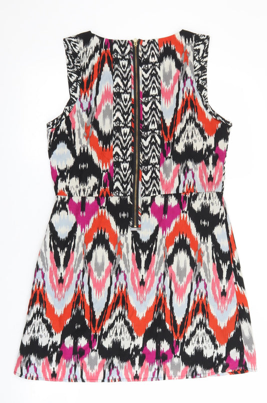 Back view of Vera Moda women’s multicoloured geometric polyester shift, size UK 40, boat neck zip