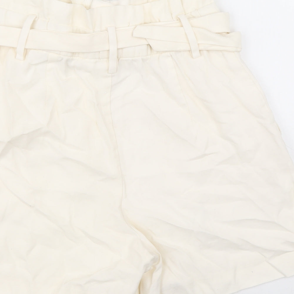 H&M Womens Ivory Viscose Paperbag Shorts Size 6 Regular Zip