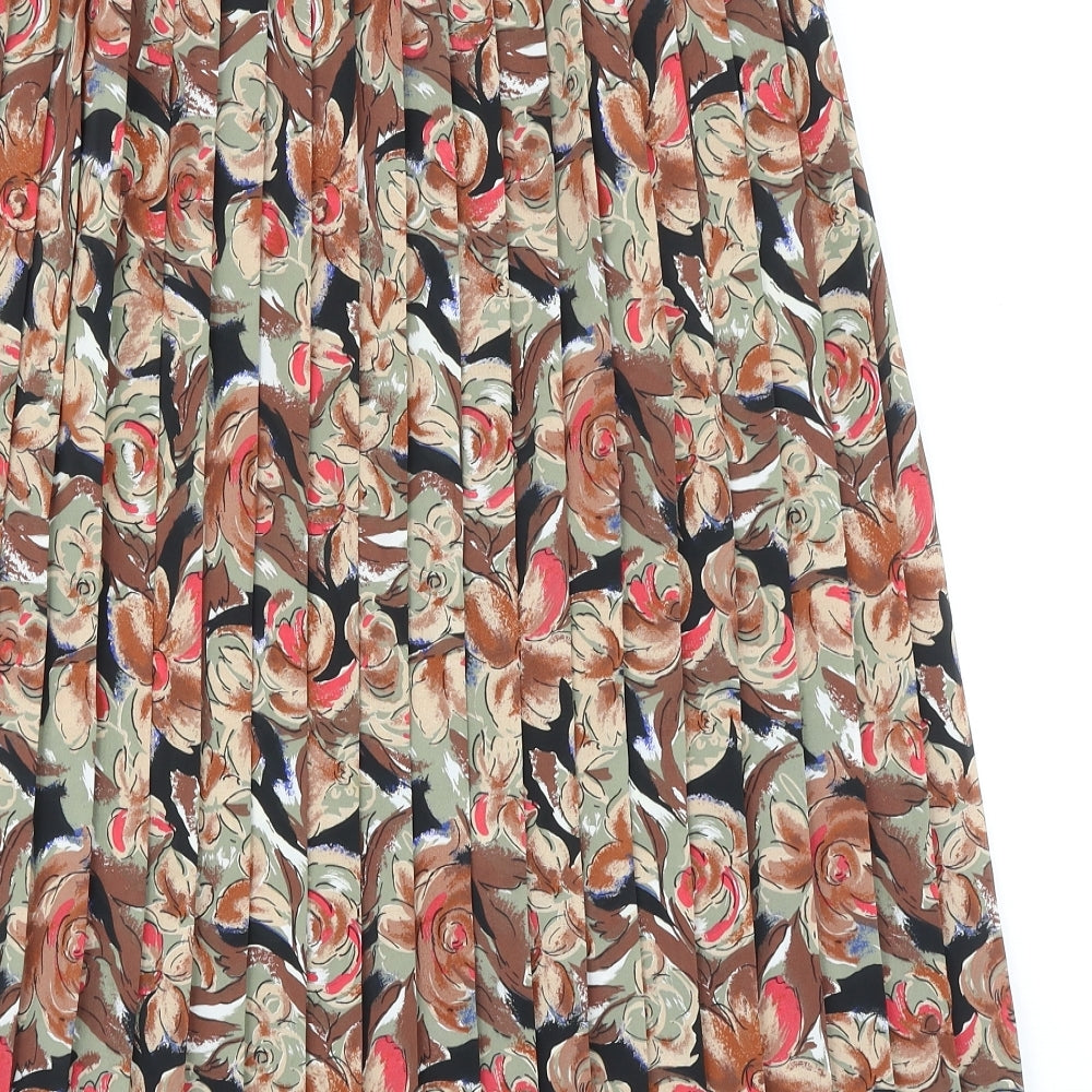 Womens UK Size 30 in Preworn Pleated Skirt