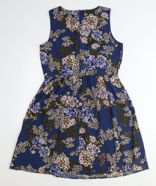 Pieces Womens Blue Floral Polyester Trapeze & Swing Size L Round Neck Zip