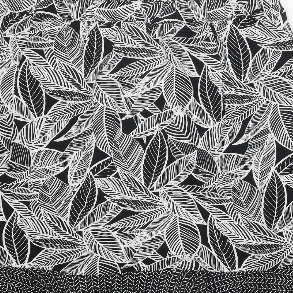 Bonmarché Womens Black Geometric Polyester Swing Skirt Size 41 in