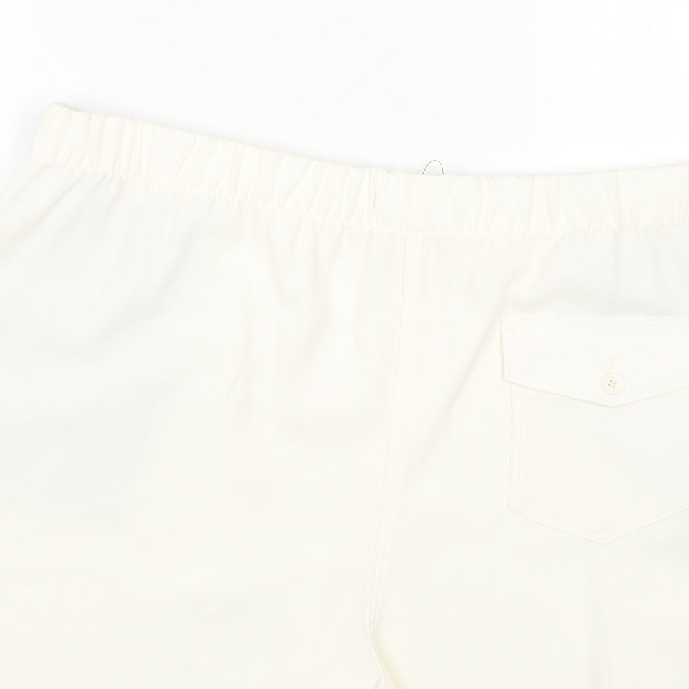Marks and Spencer Womens Ivory Polyester Basic Shorts Size 20 Regular Pull On