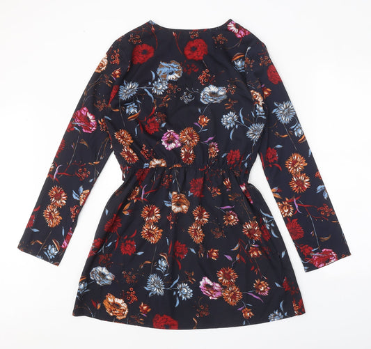 Boohoo Womens Black Floral Polyester A-Line Size 8 V-Neck Pullover